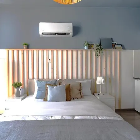 公寓 Quartz - Cozy W Balcony In