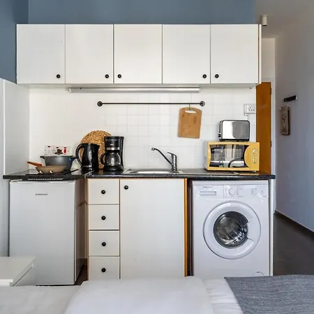 Quartz - Cozy W Balcony In 拉纳卡